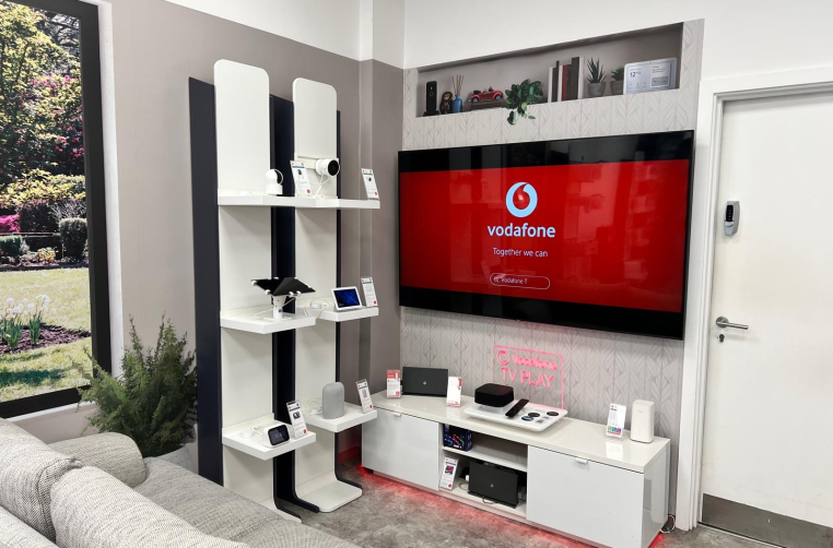 Vodafone Crescent store image 1 of 3