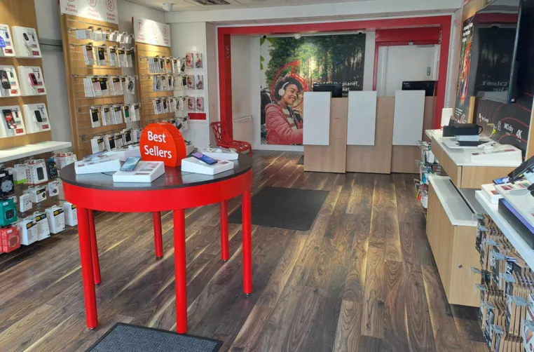 Vodafone Killybegs store image 1 of 3