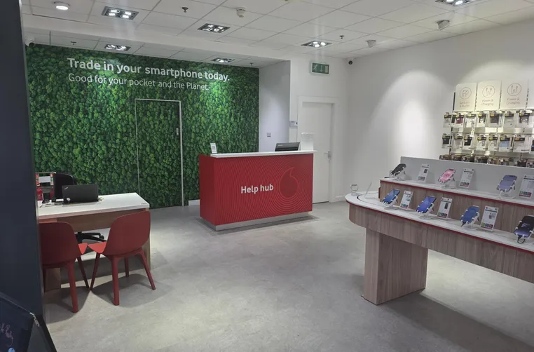 Vodafone Blackpool store image 1 of 3