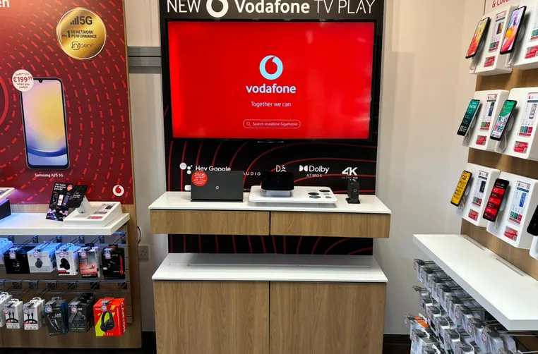 Vodafone Douglas shop image 1 of 3