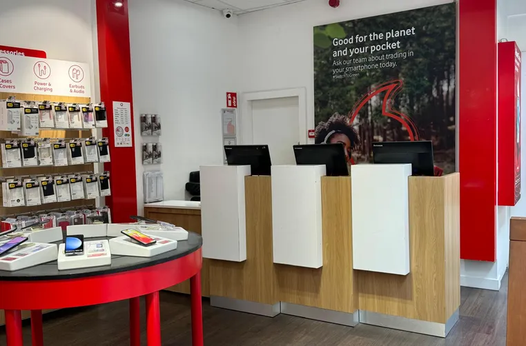Vodafone Dungarvan store image 1 of 3