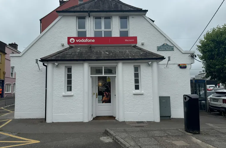 Vodafone Macroom Storefront